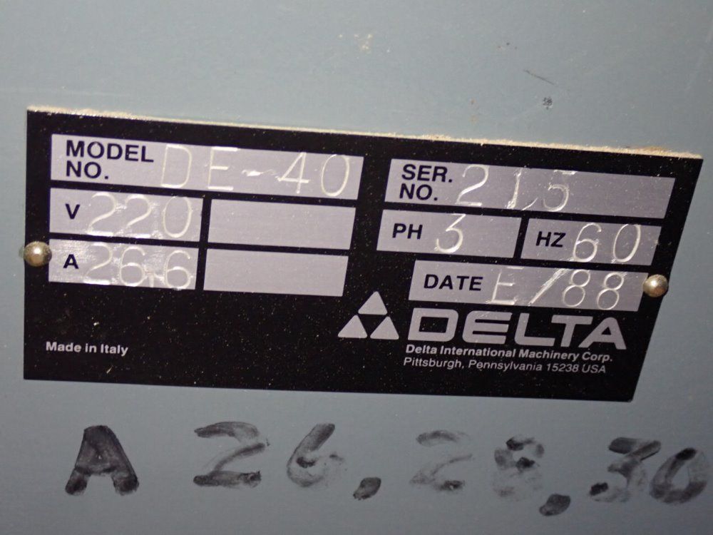 Delta Sliding Table Saw - De-40
