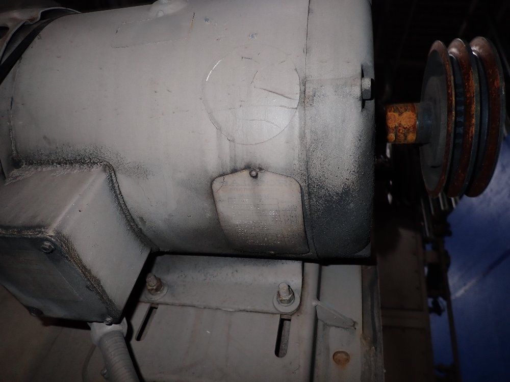 United Air Specialists (2) 7.5 Hp Fjh16-2 Dust Collector - Fjh16-2