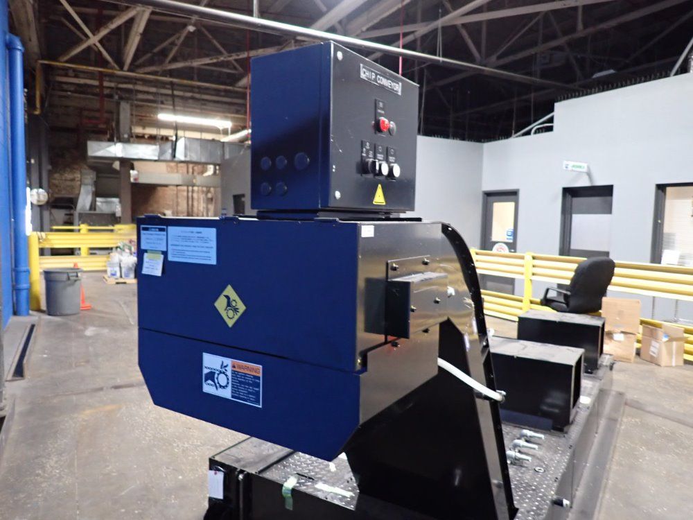 Hakusan Incline Chip Conveyor