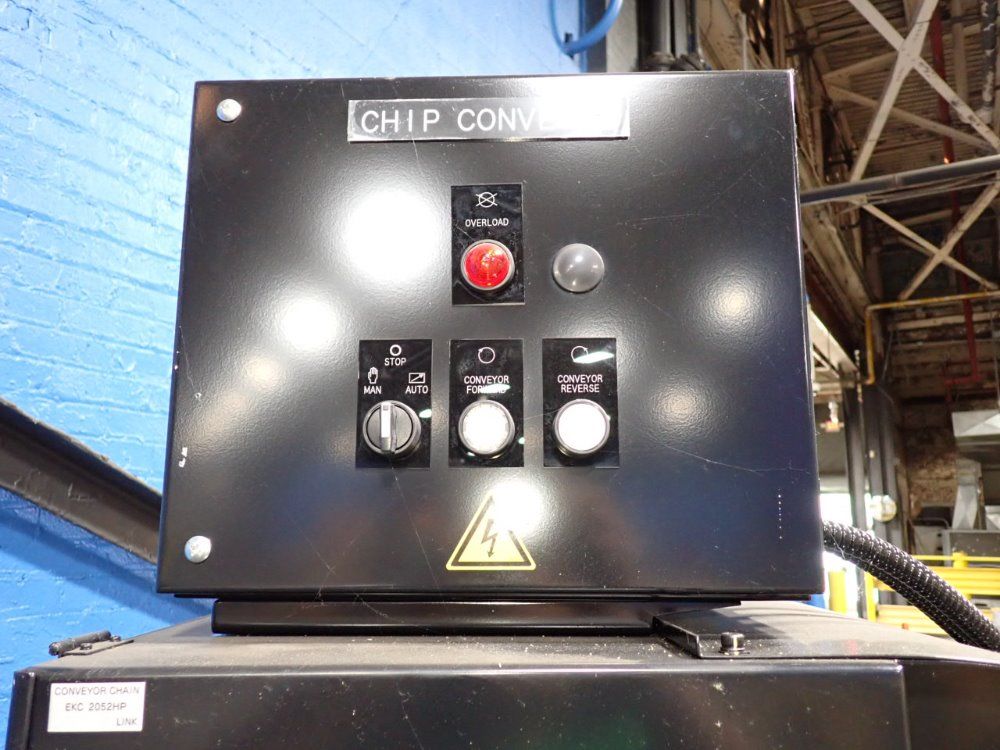 Hakusan Incline Chip Conveyor