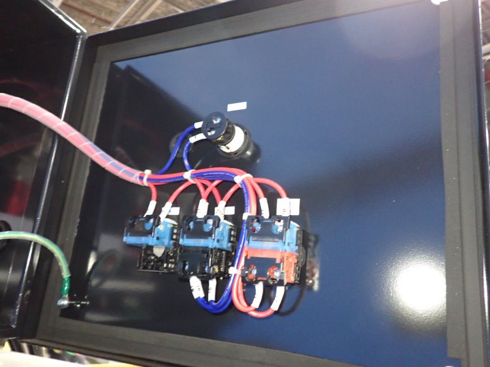 Hakusan Incline Chip Conveyor