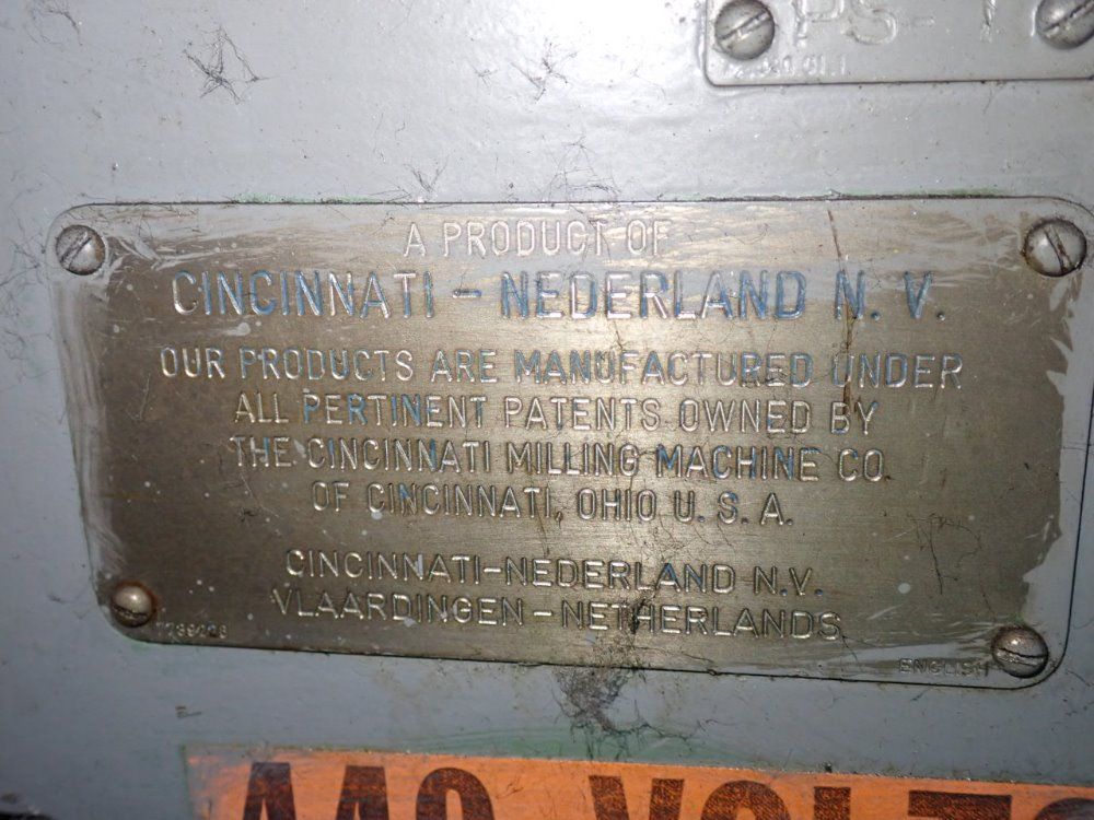 Cincinnati 24"x7" Horizontal Mill