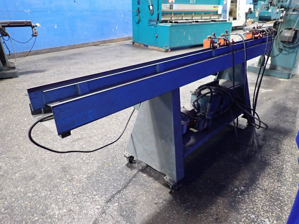 Lockformer Hydraulic Lockformer