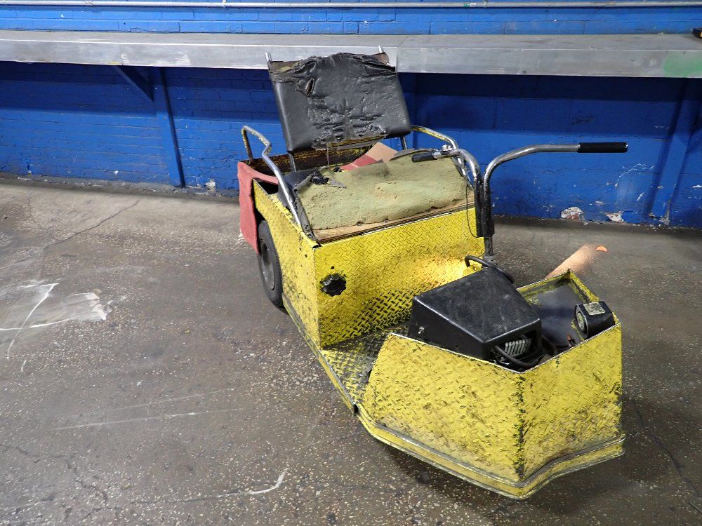 Cushman 898320-8710 Electric Cart - 898320-8710