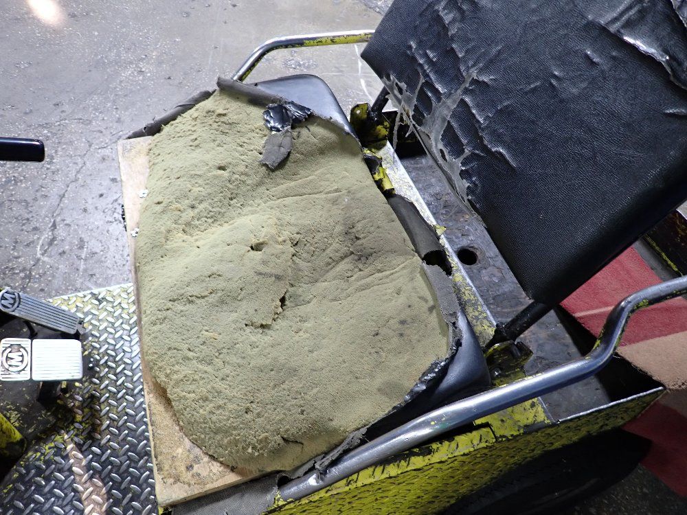 Cushman 898320-8710 Electric Cart - 898320-8710