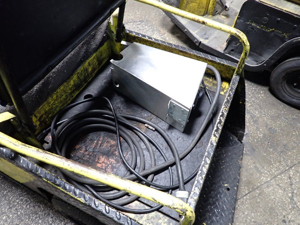 Cushman Minute Miser 898320a Electric Cart - Minute Miser 898320a