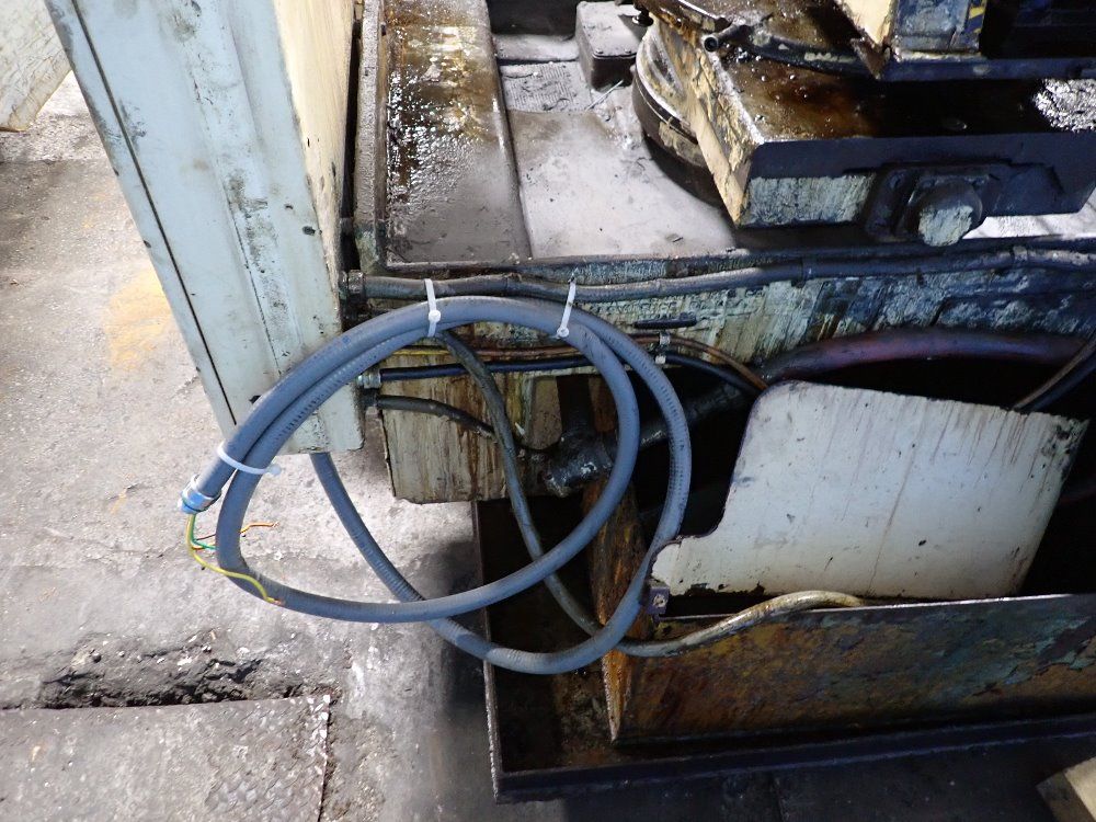 Brown & Sharpe 40" #2 Cylindrical Grinder - #2