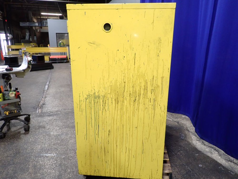 Jamco 110 Gal Flammable Cabinet