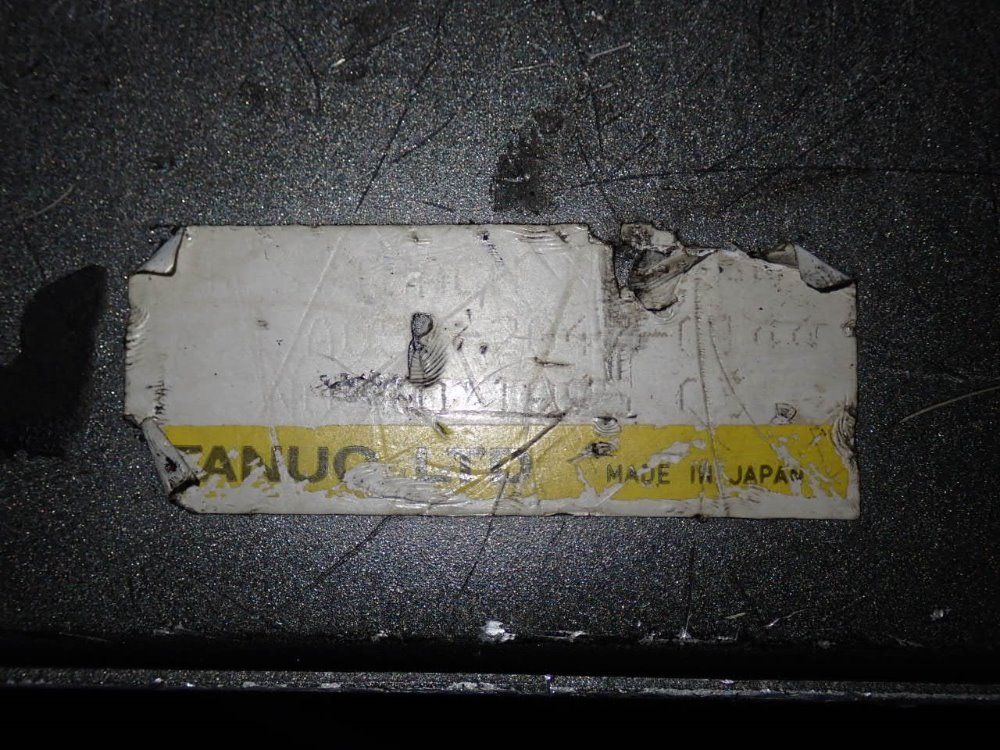 Fanuc P-100 Robot - P-100