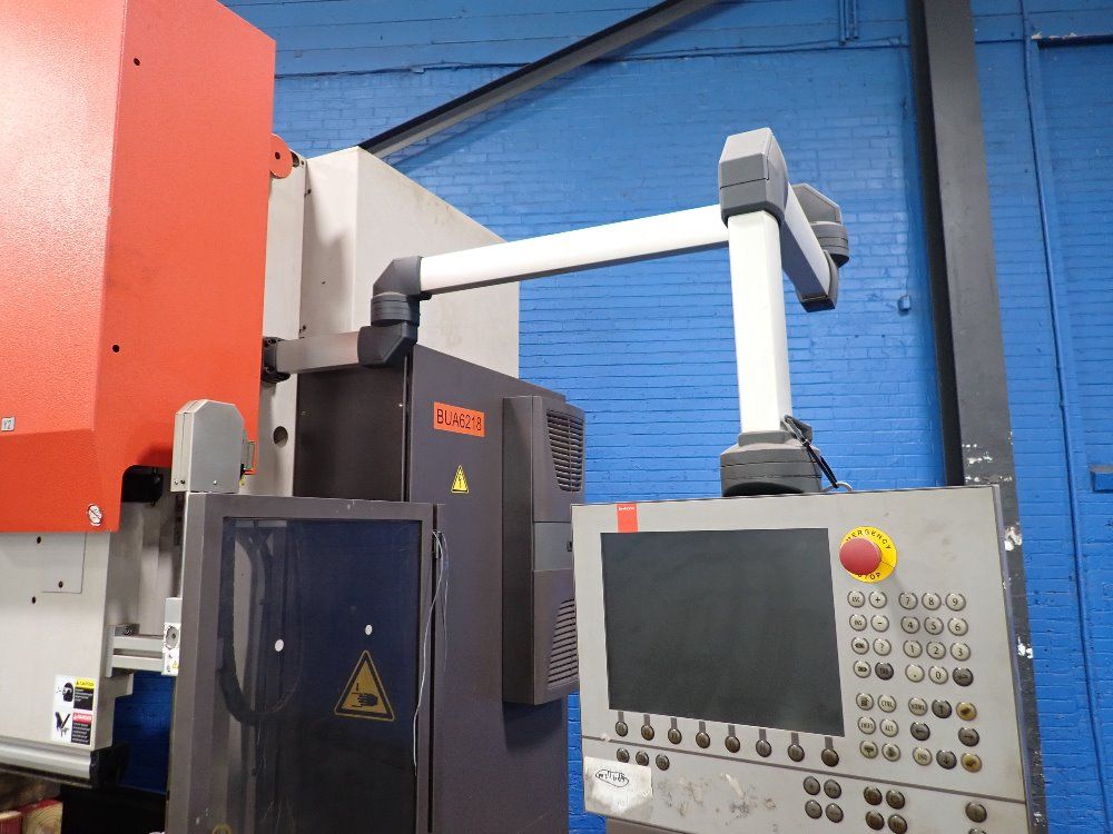 Bystronic 2000 Kn X 3100 Mm 2012 Bystronic Xpert 200x3100 Press Brake - Xpert 200x3100