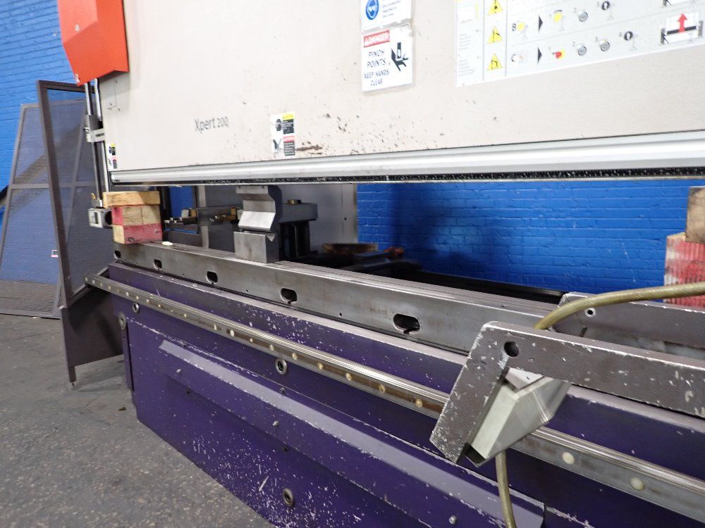 Bystronic 2000 Kn X 3100 Mm 2012 Bystronic Xpert 200x3100 Press Brake - Xpert 200x3100