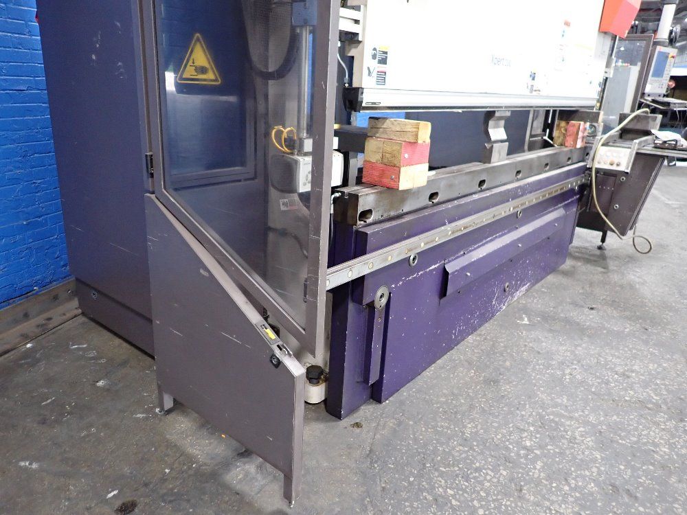 Bystronic 2000 Kn X 3100 Mm 2012 Bystronic Xpert 200x3100 Press Brake - Xpert 200x3100