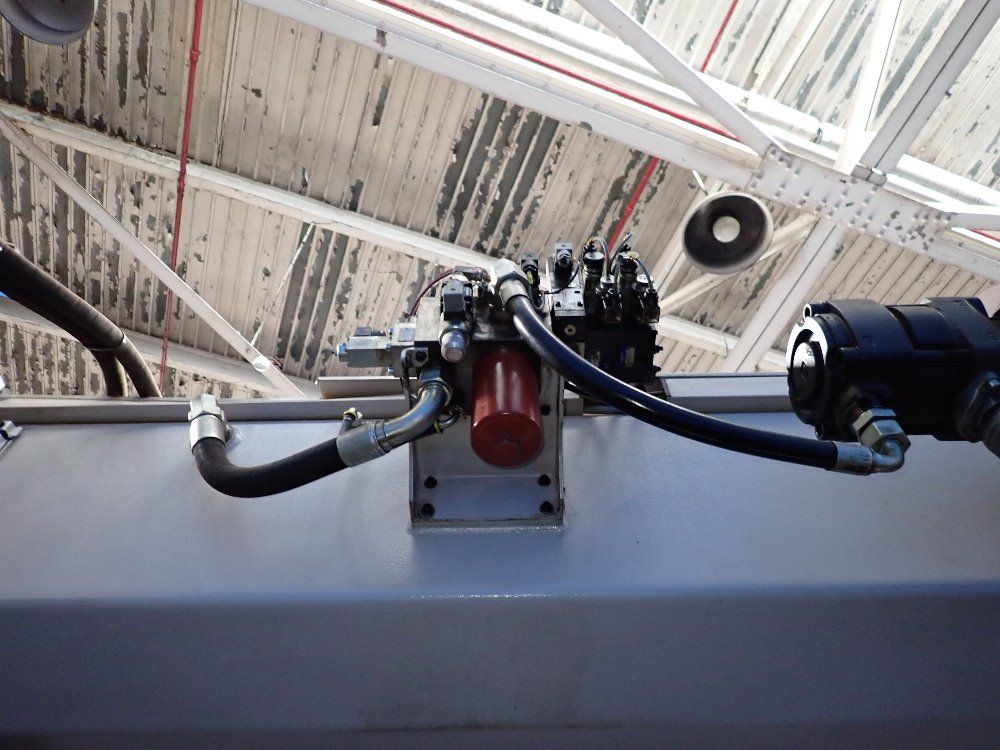 Bystronic 2000 Kn X 3100 Mm 2012 Bystronic Xpert 200x3100 Press Brake - Xpert 200x3100