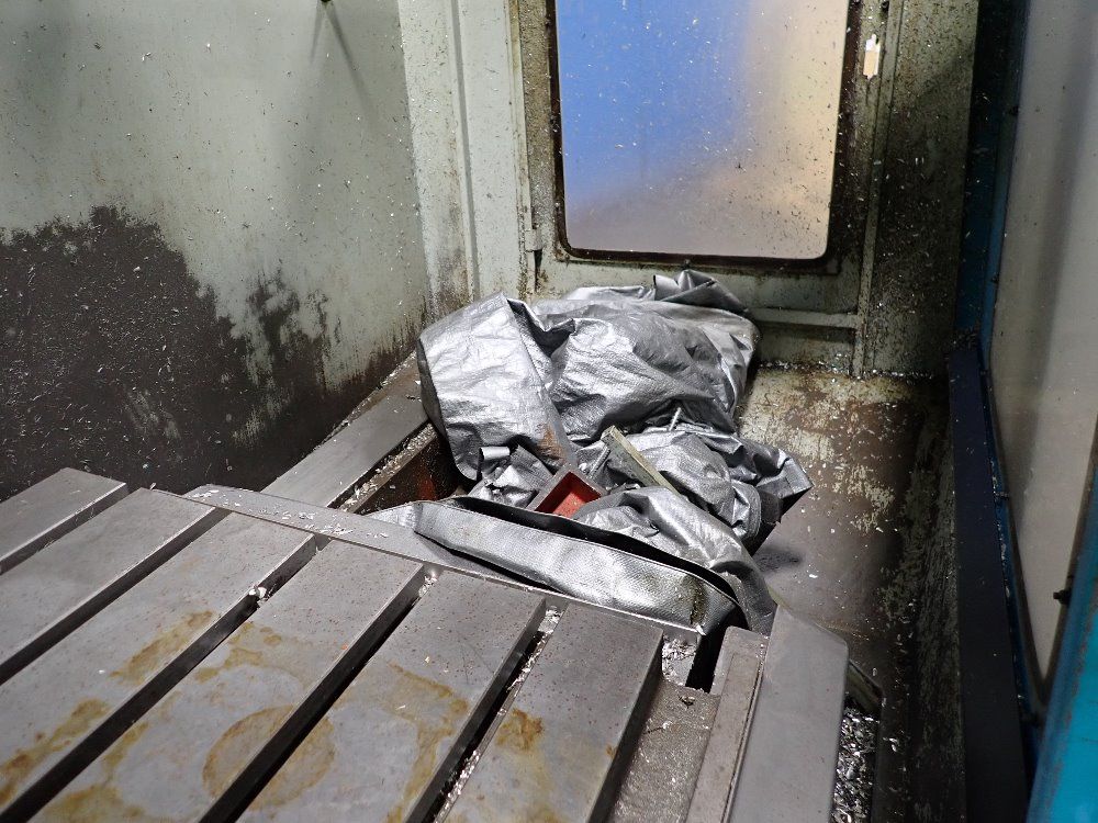 Saeilo 27 1/2" X 71" 1995 Saeilo Fmv-1700 Cnc Vmc - Fmv-1700