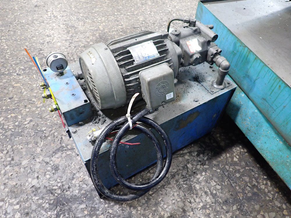 Saeilo 27 1/2" X 71" 1995 Saeilo Fmv-1700 Cnc Vmc - Fmv-1700