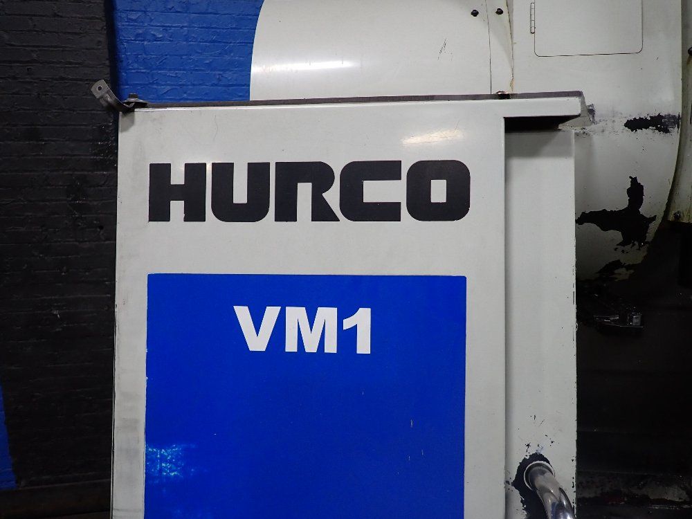 Hurco 14"x30" Table 2007 Hurco Vm1 Cnc Vmc - Vm1