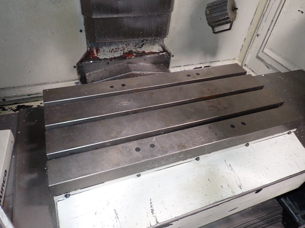 Hurco 14"x30" Table 2007 Hurco Vm1 Cnc Vmc - Vm1