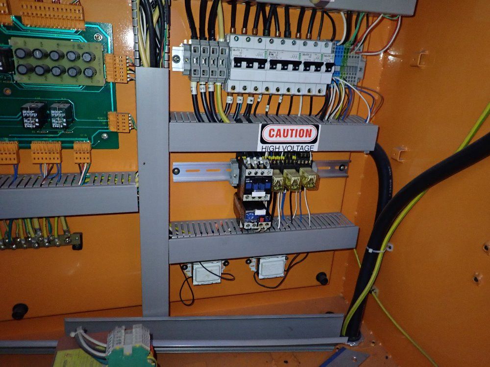 Hurco 20" X 48" 1997 Hurco Bmc4020/ssm Cnc Vmc - Bmc4020/ssm