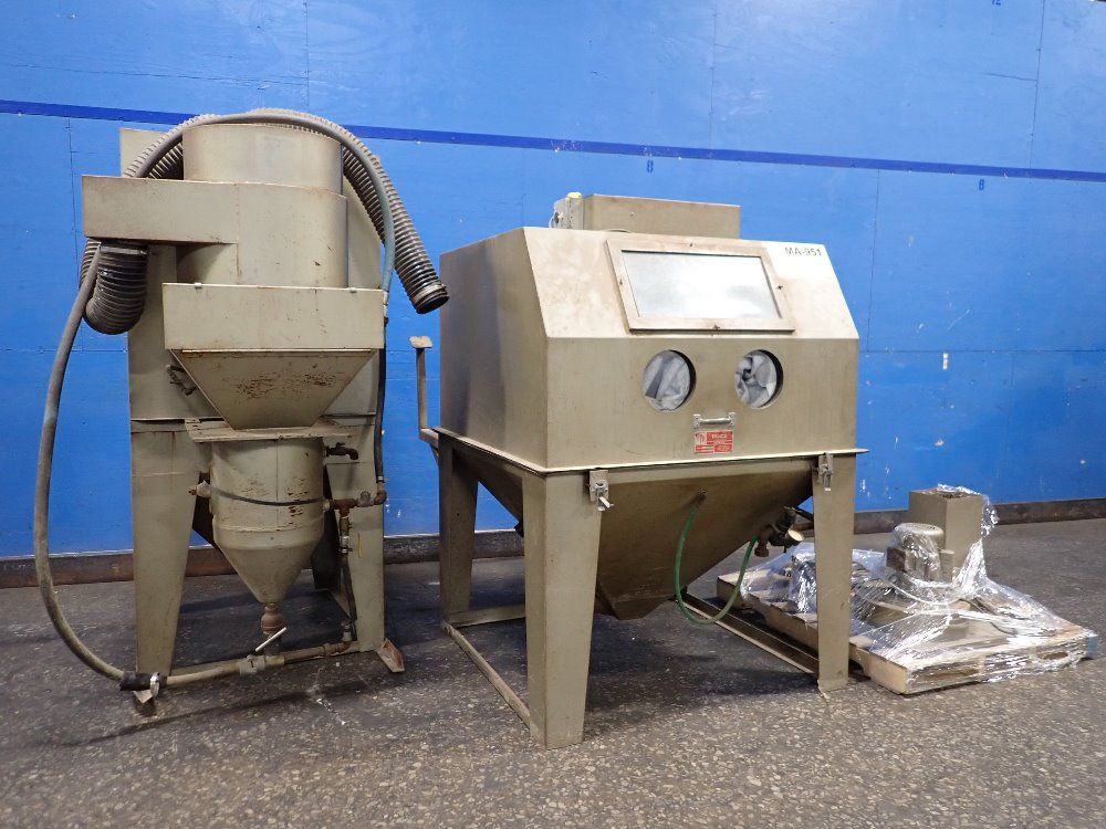 Trinco 48" X 47" X 31" 48x48sl/pc Blast Cabinet - 48x48sl/pc