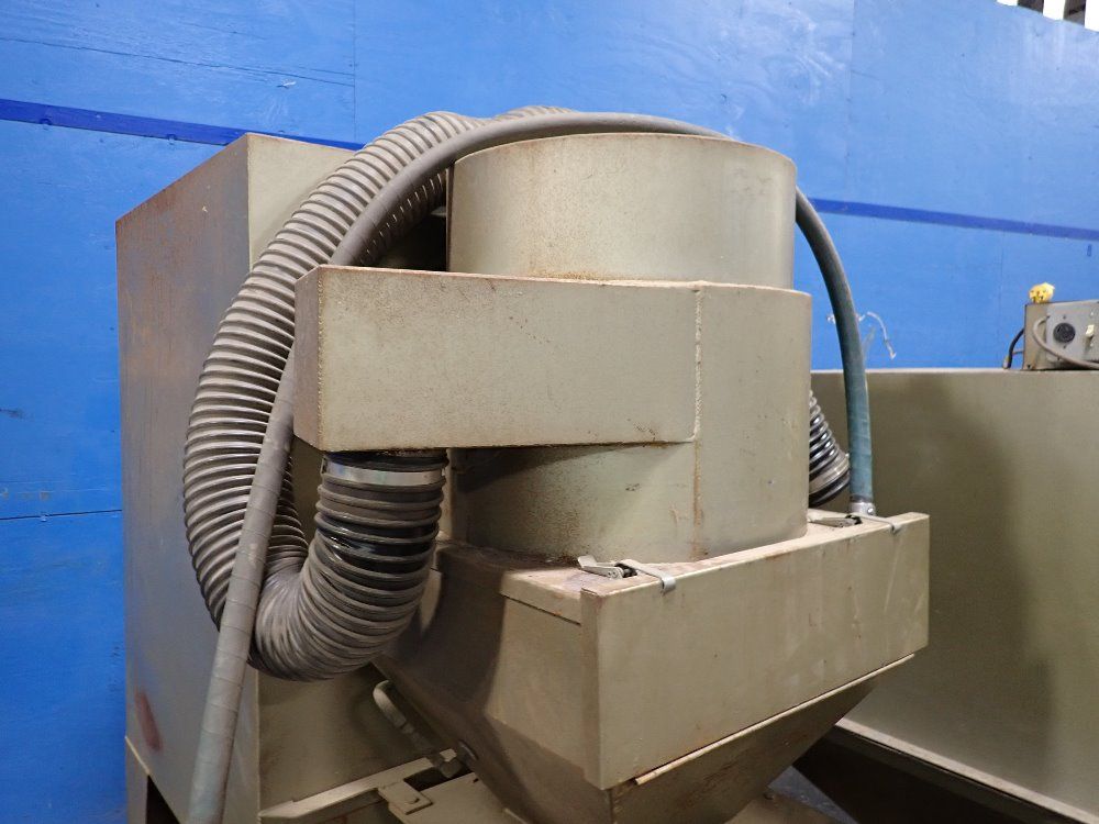 Trinco 48" X 47" X 31" 48x48sl/pc Blast Cabinet - 48x48sl/pc