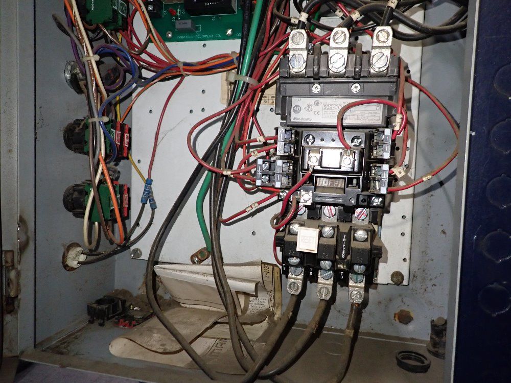 Marathon 30 1/2" X 60" V6030hd Baler - V6030hd