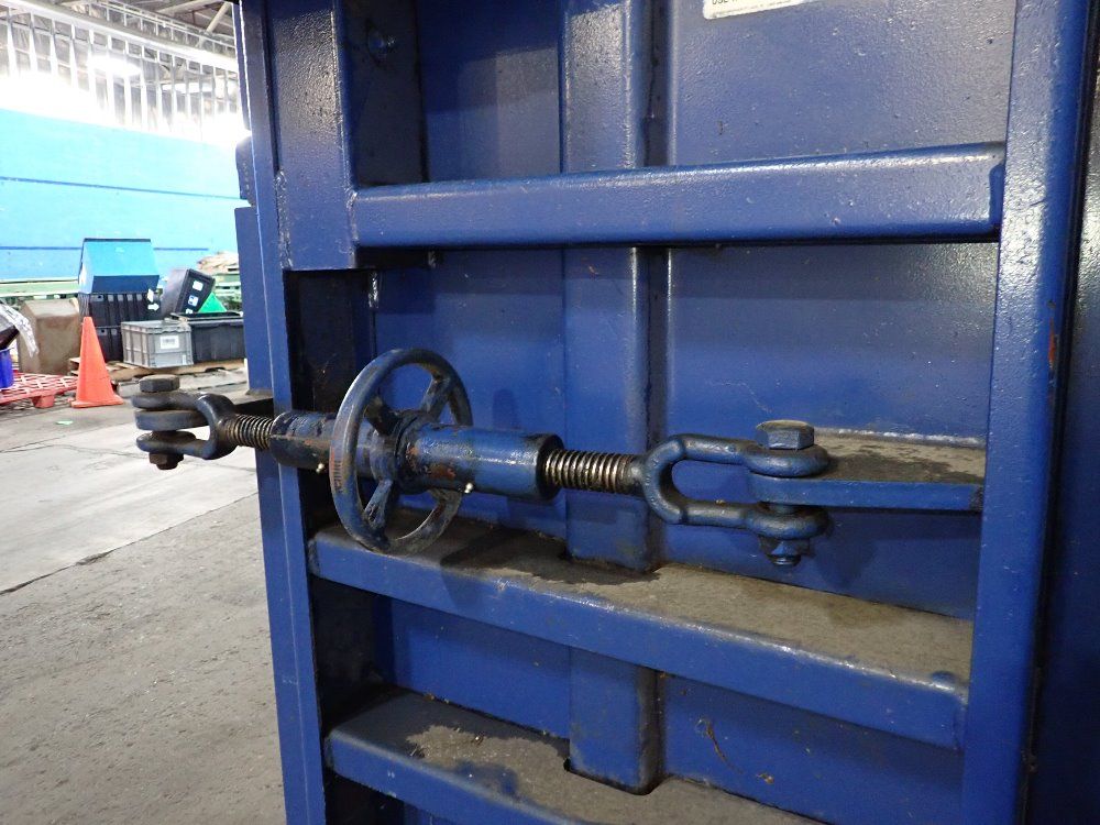 Marathon 30 1/2" X 60" V6030hd Baler - V6030hd