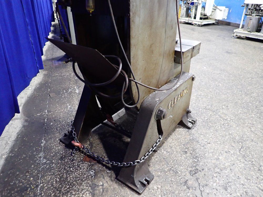 Clearing Machining Corp 45 Ton 45 Punch Press - 45