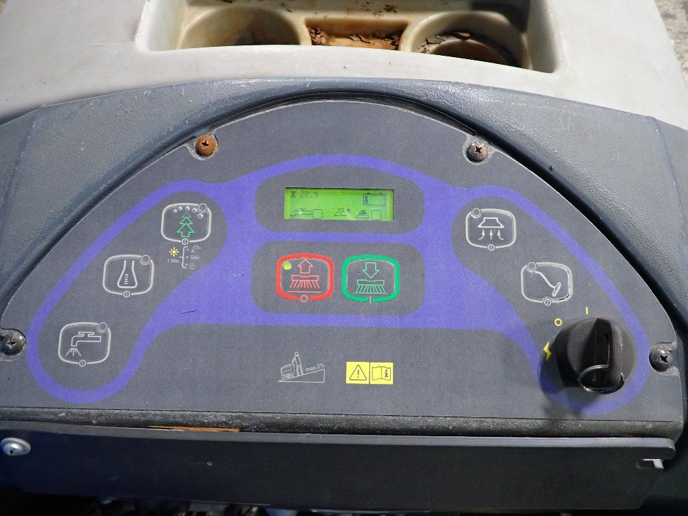 Ecoflex 30" Warrior Floor Scrubber - Warrior X32c-c