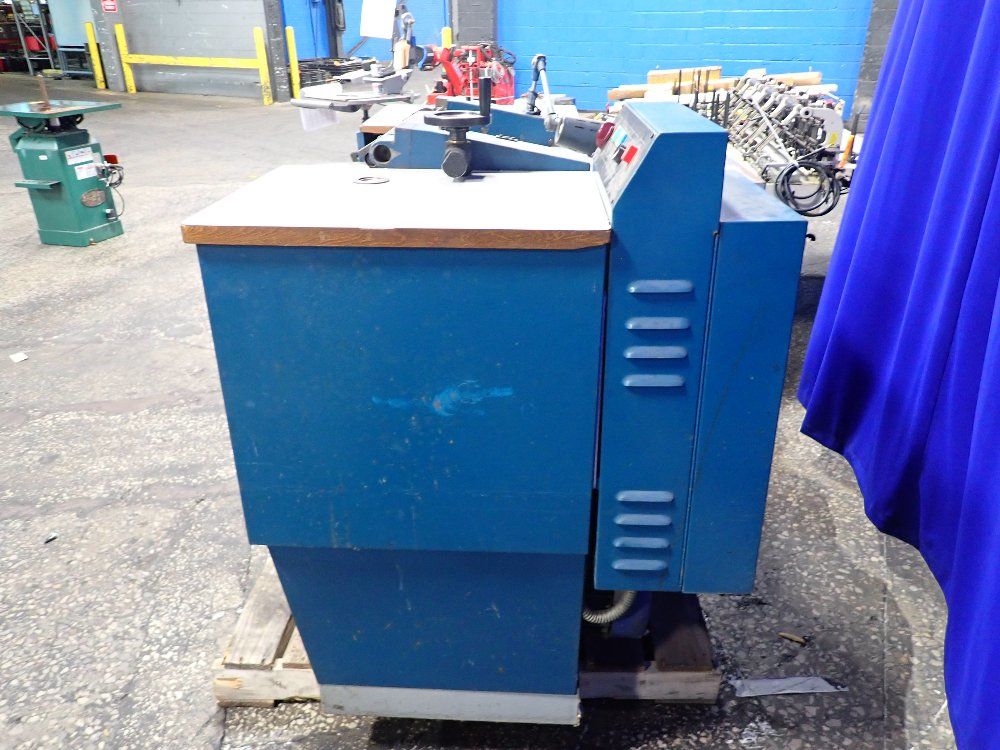 Camoga 19" C-480 Splitting Machine - C-480