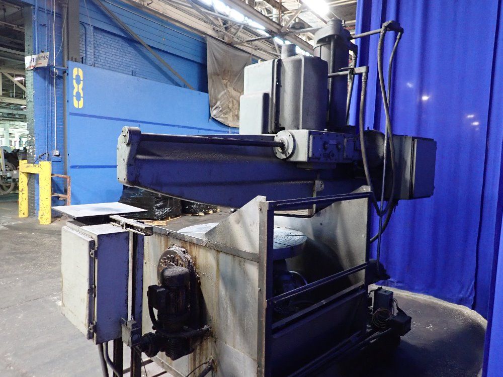 Cincinnati 10" X 4'8" Gilbert Radial Arm Drill - Gilbert