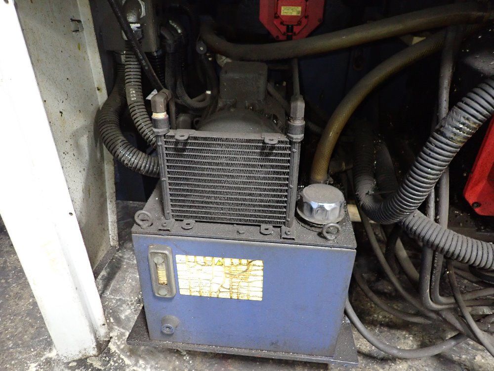 Ycm 2006 Ycm Gt 250ma Cnc Lathe - Gt 250ma