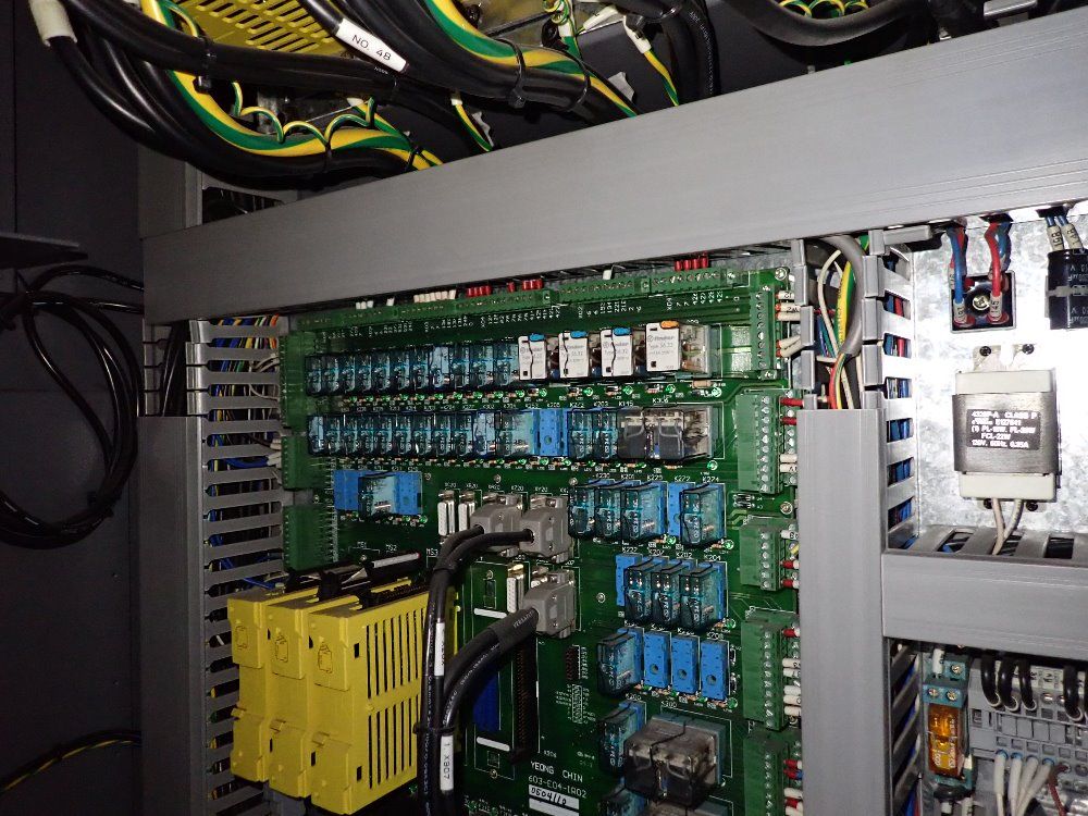 Ycm 2006 Ycm Gt 250ma Cnc Lathe - Gt 250ma