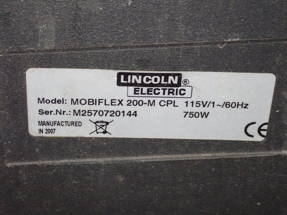 Lincoln Electric Fume Extractor - Mobiflex 200-mcpl