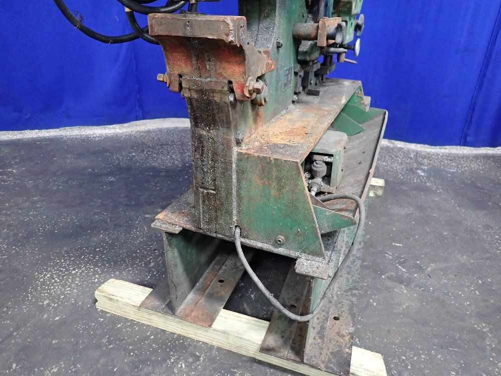 Peddinghaus 210a/13 Ironworker - 210a/13