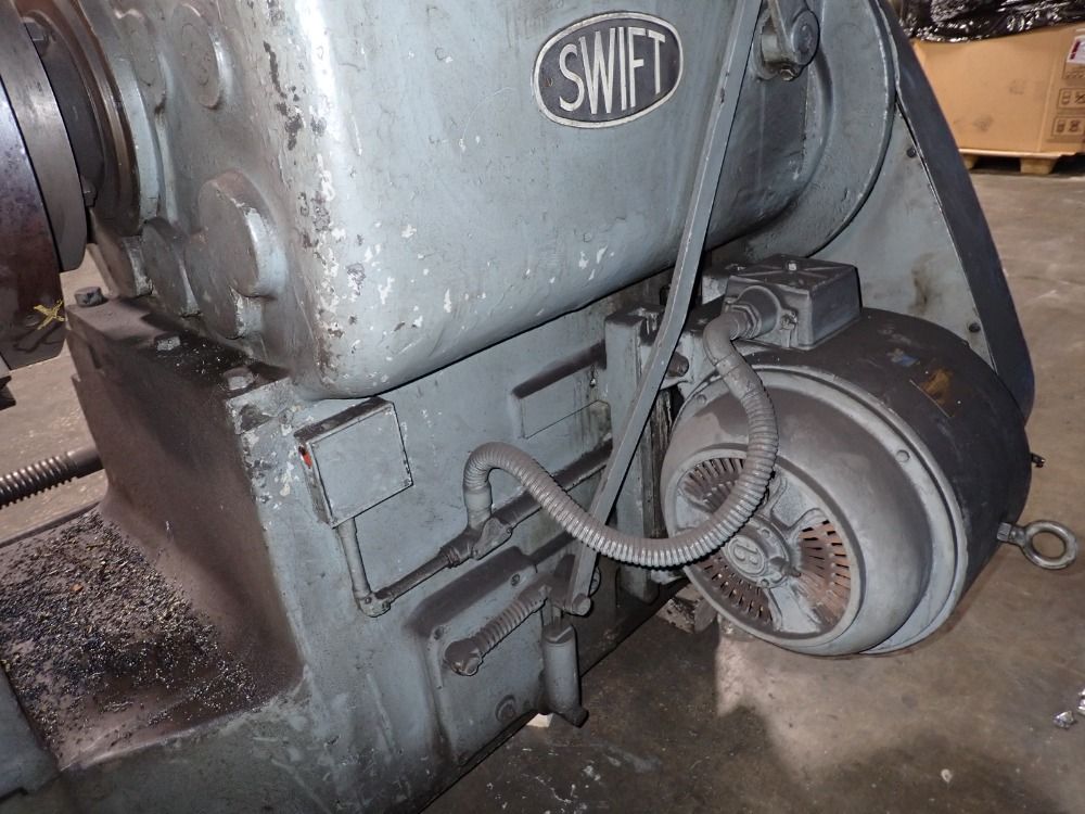 Swift 40" / 60" X 94" 16v5 Gap Bed Lathe - 16v5