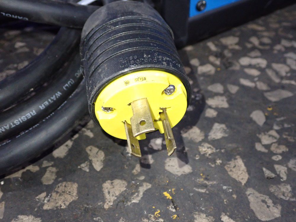 Miller 200 Amp Maxstar 200 Welder - Maxstar 200