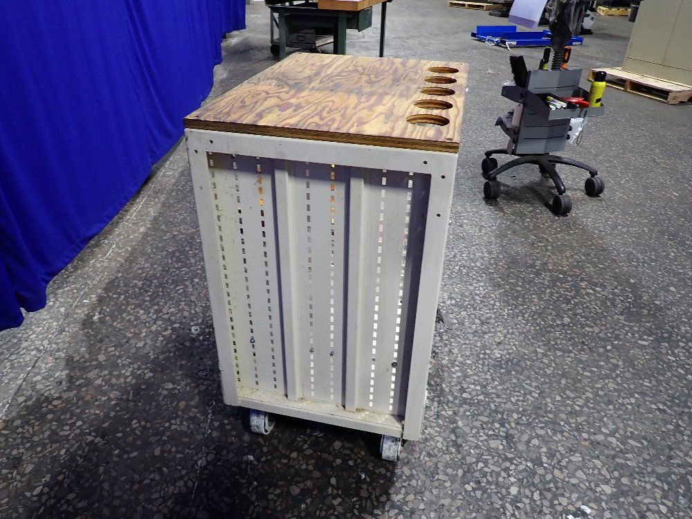 20"x24" Custom Tool Cart