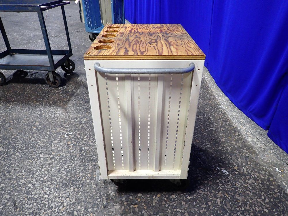 20"x24" Custom Tool Cart