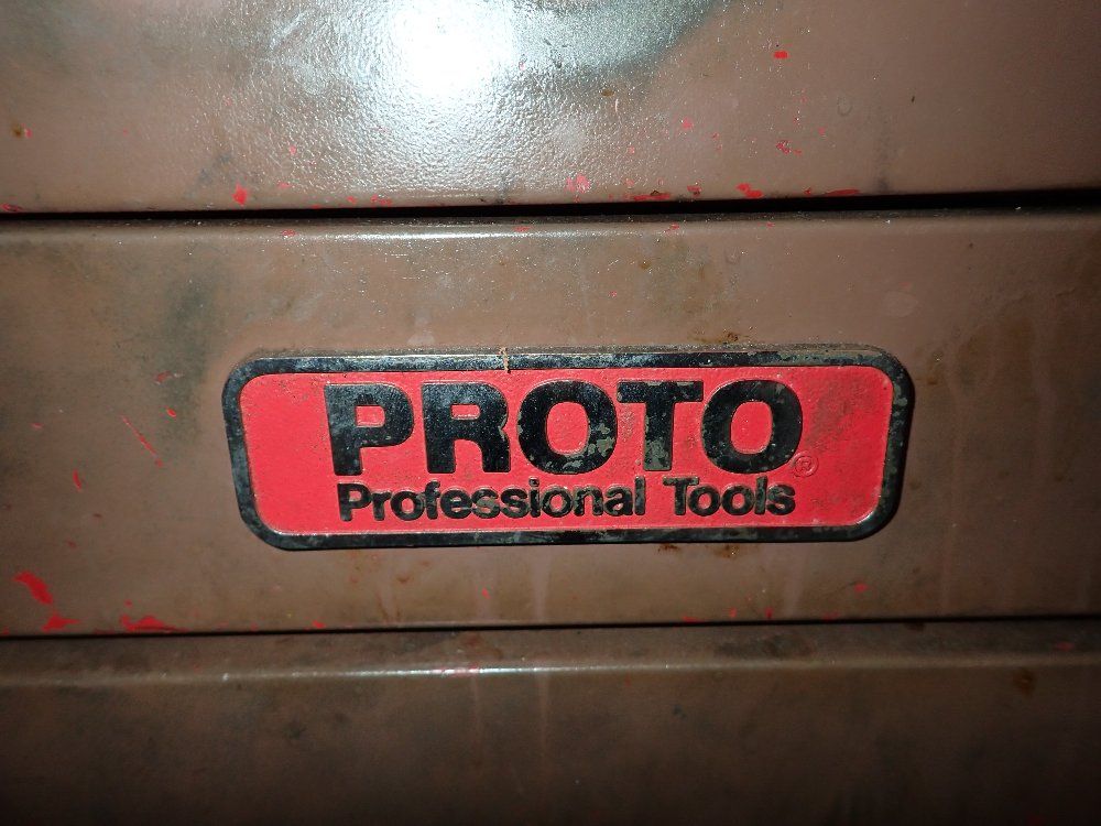 Proto 16"x10" Small Drawers, 16"x22" Large Drawers 9 Drawer Mobile Tool Cabinet