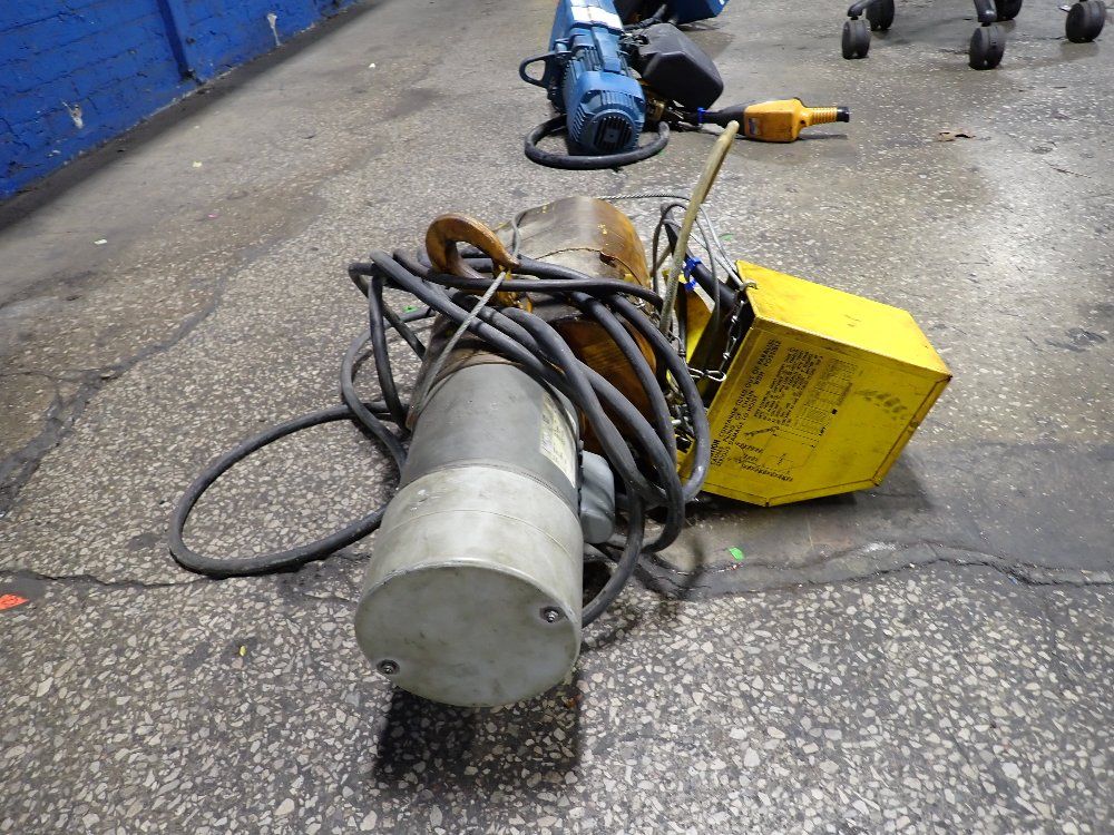 Budgit 1/2 Ton Electric Chain Hoist