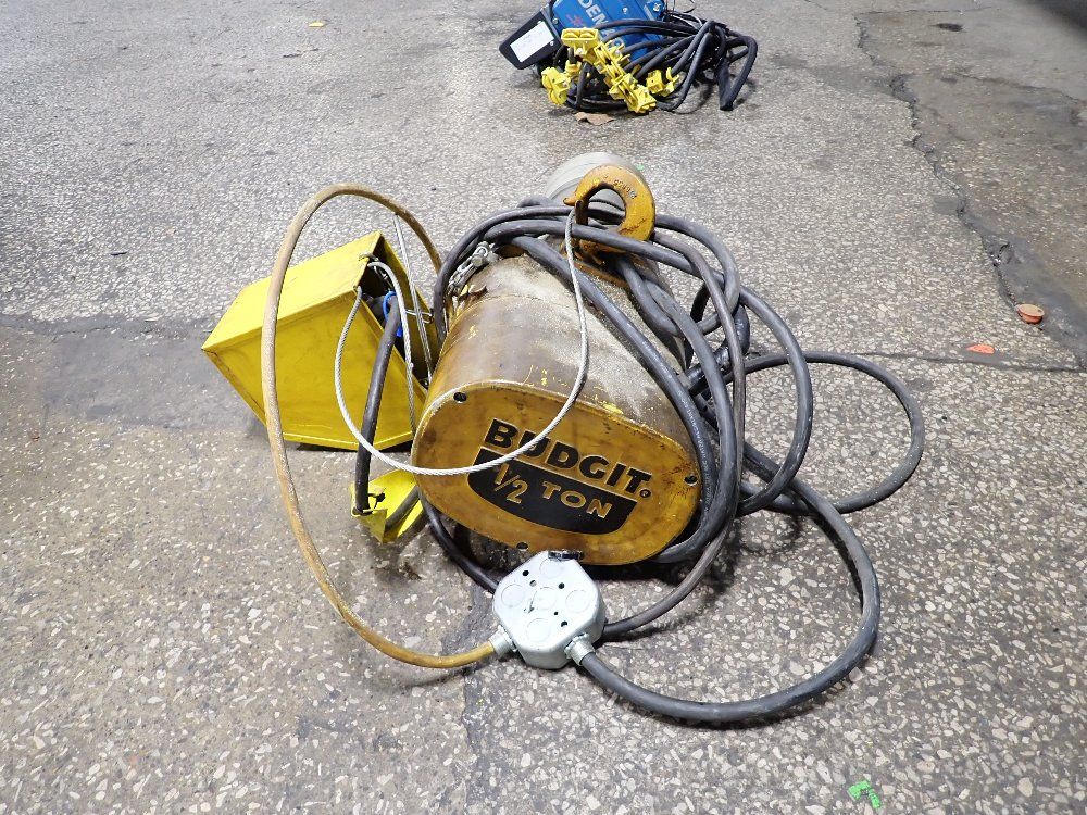 Budgit 1/2 Ton Electric Chain Hoist