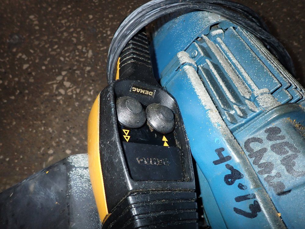 Demag 1000 Lbs Electric Chain Hoist - Dkun2-250kv1f4