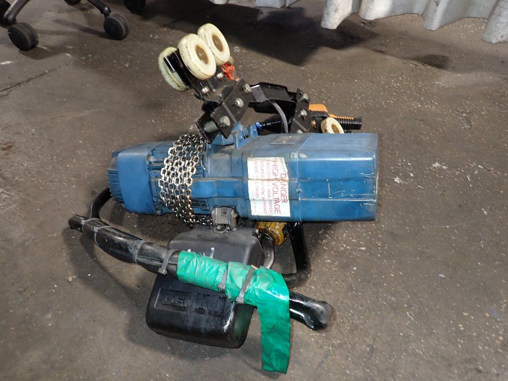 Demag 1000 Lbs Electric Chain Hoist - Dk2-250-k-v1f4