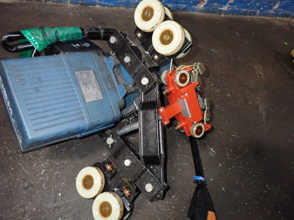 Demag 1000 Lbs Electric Chain Hoist - Dk2-250-k-v1f4