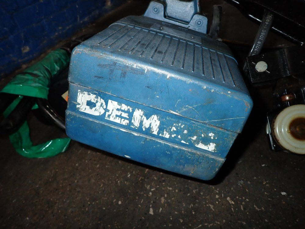 Demag 1000 Lbs Electric Chain Hoist - Dk2-250-k-v1f4