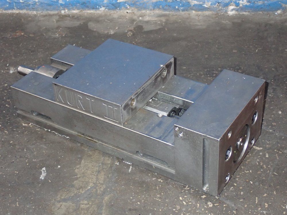 Kurt Ii 8" 8" Vise
