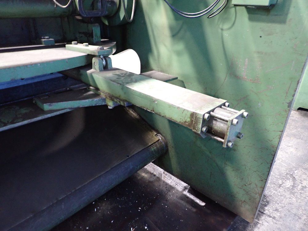 Lodge & Shipley 3/8" X 123" 0610 Shear - 0610