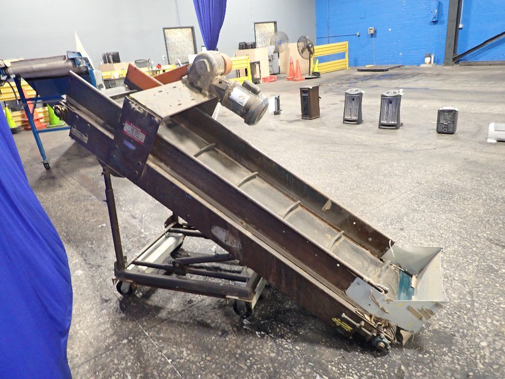 Hytrol 17" Incline Belt Conveyor