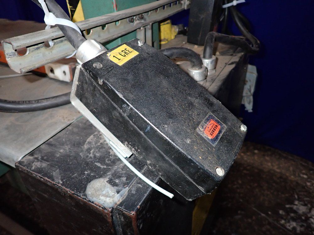 Signode 60"x24.5" Automatic Banding Machine - Ml2je