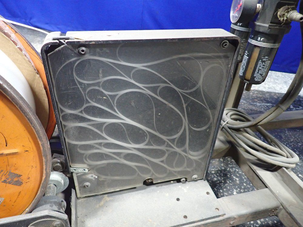 Signode 60"x24.5" Automatic Banding Machine - Ml2je